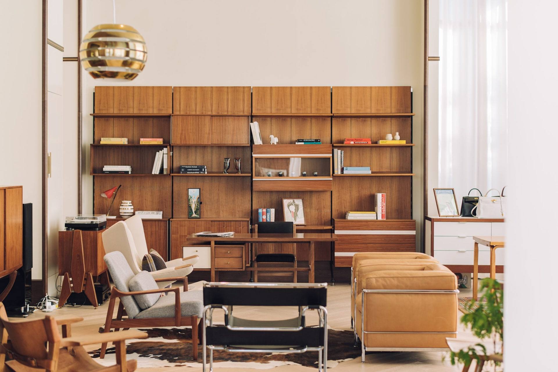 Alkov — interior, 1 of 23
