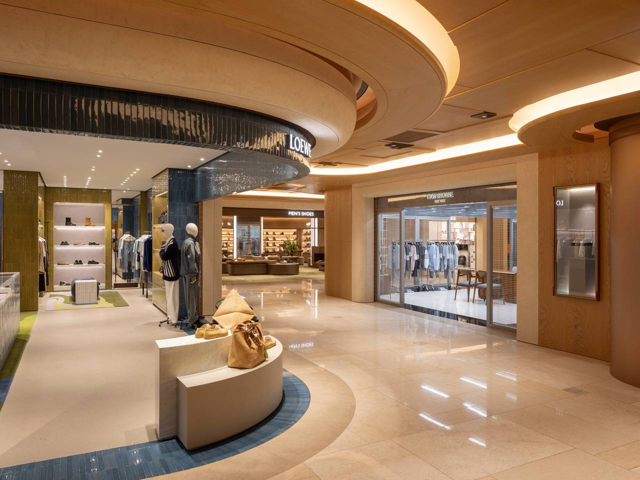 Shinsegae Gangnam-Men's Luxury — interior by Studio Writers