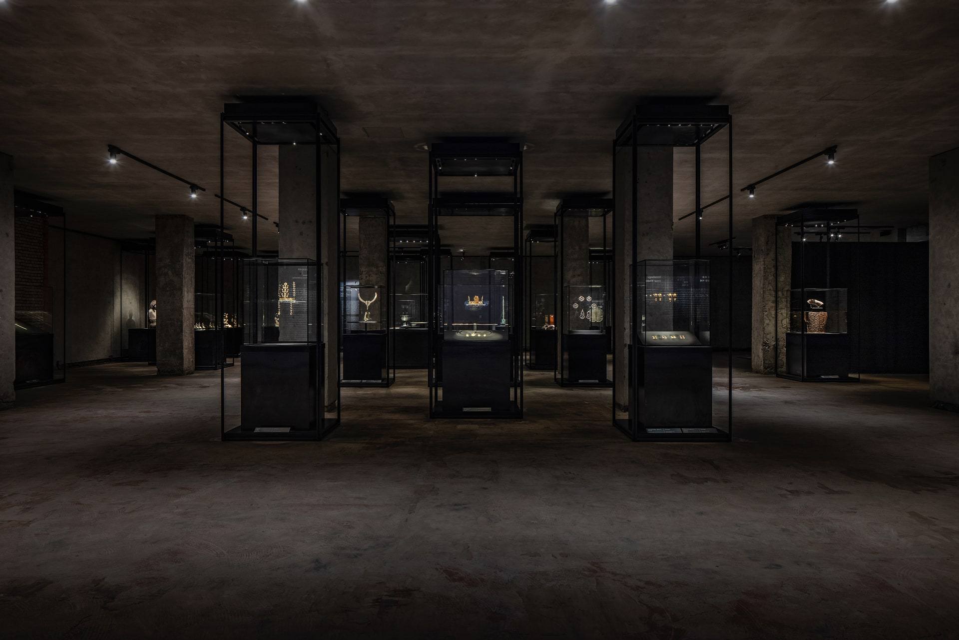 Hoam Exhibition — interior, 2 of 11