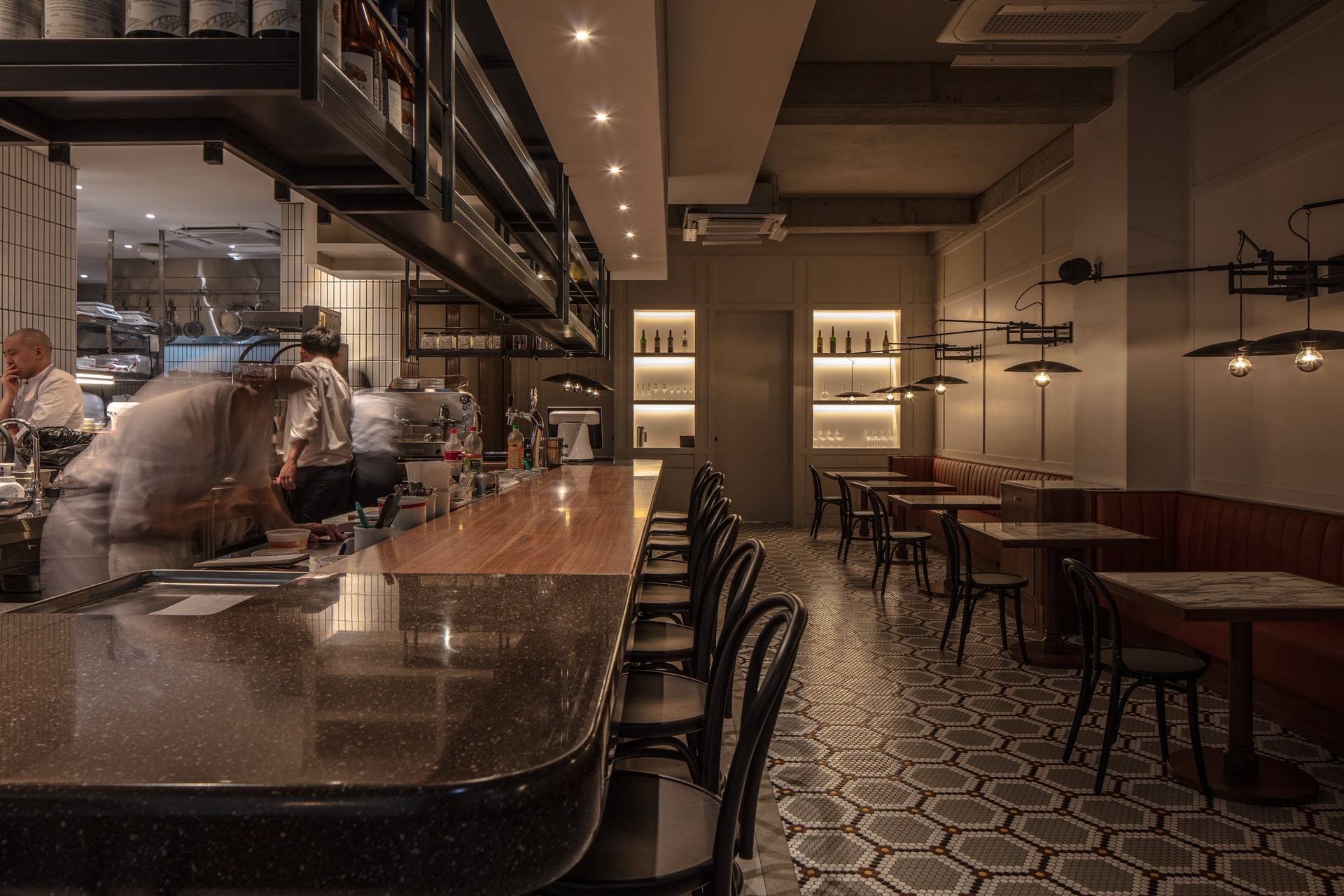 Monsieur Benjamin — interior, 2 of 12