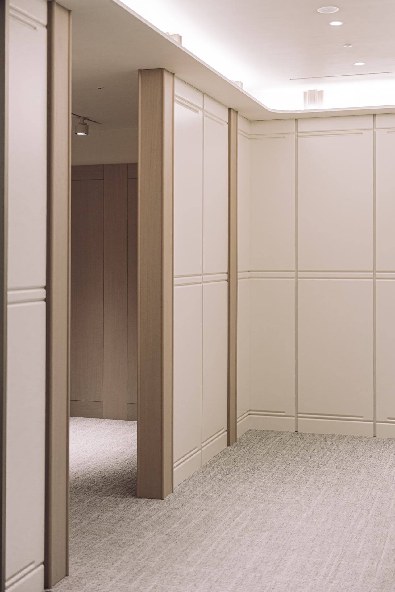 Leeum Conference Room — interior, 1 of 24