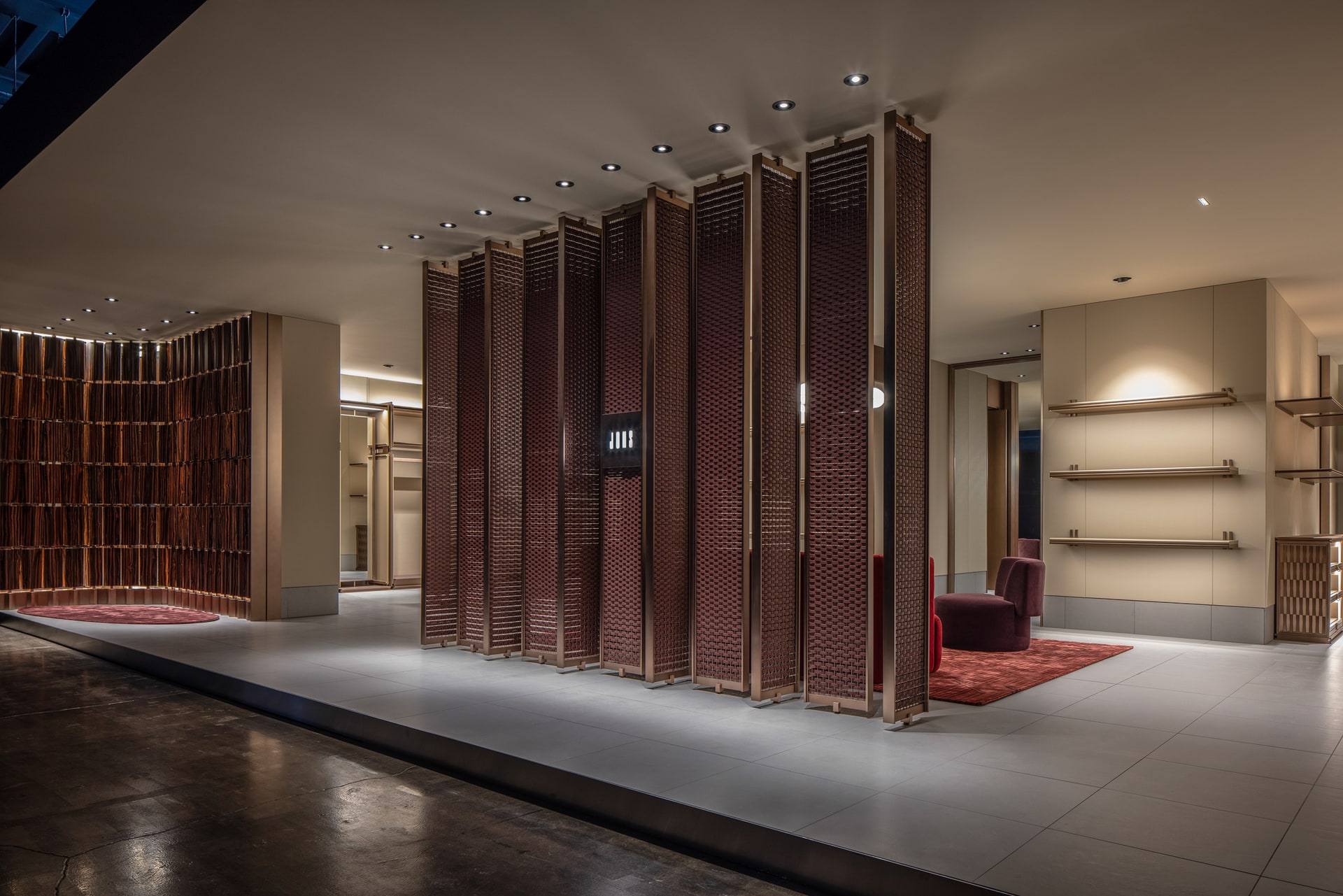 Jons — interior, 2 of 14