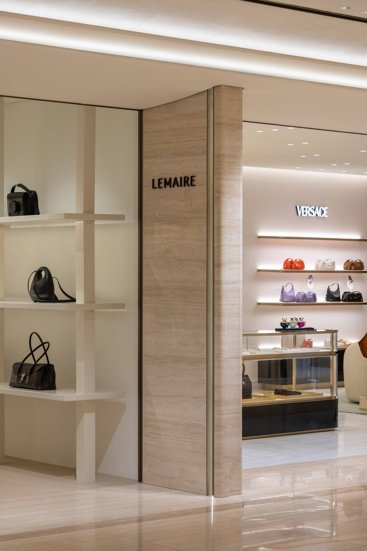 Shinsegae The Main-Luxury Designer — interior, 2 of 20