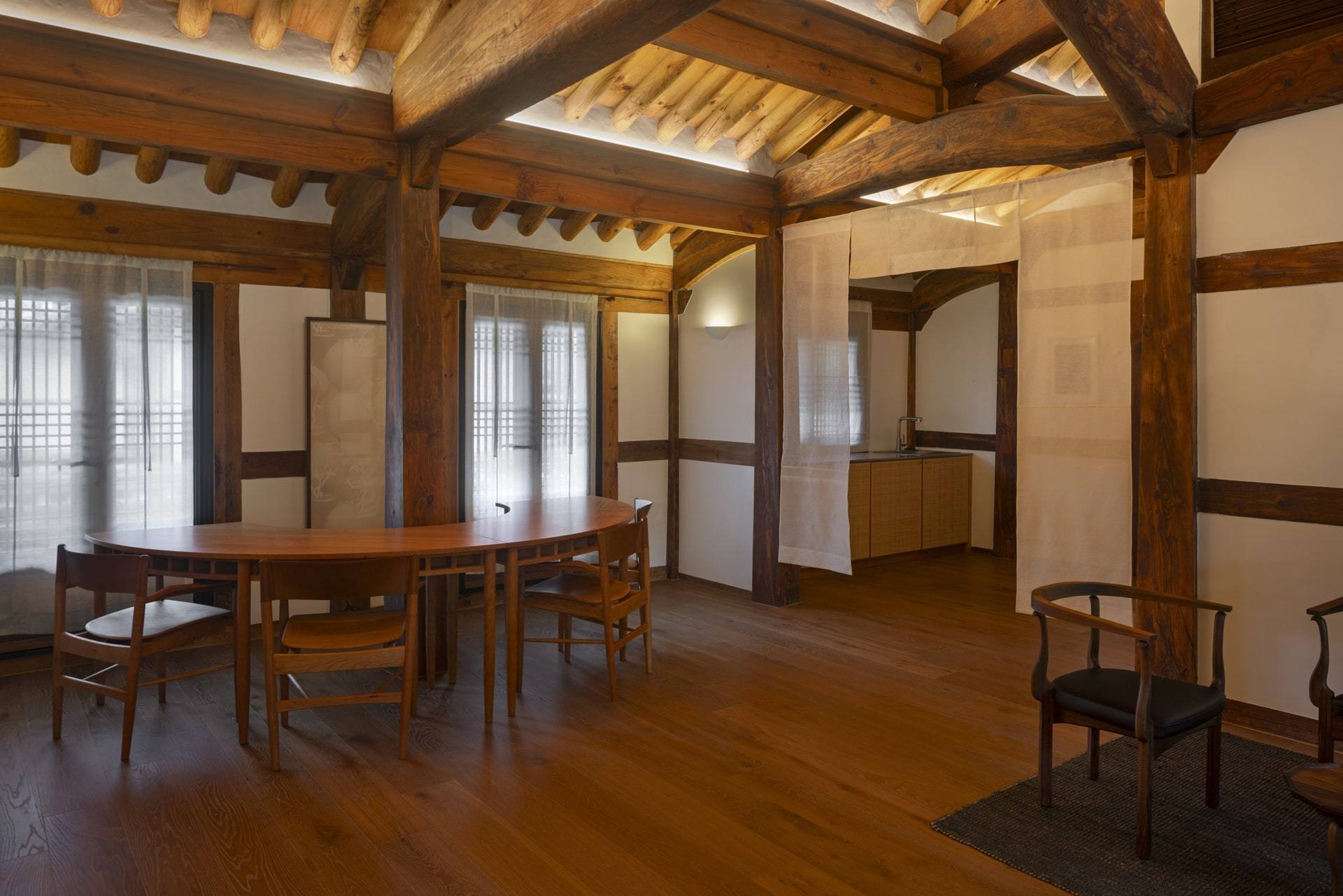Barangjae — interior, 2 of 23