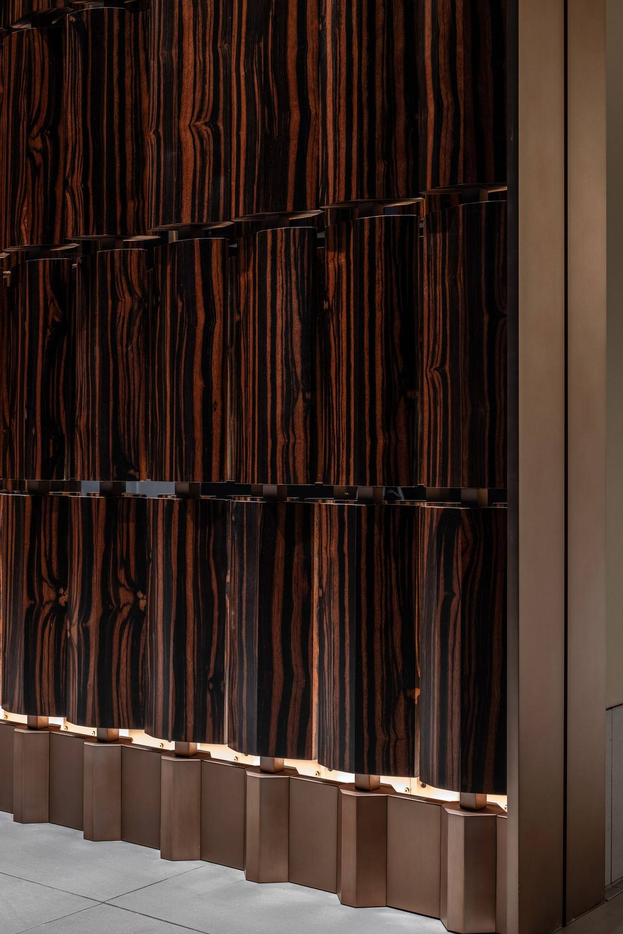 Jons — interior, 3 of 14