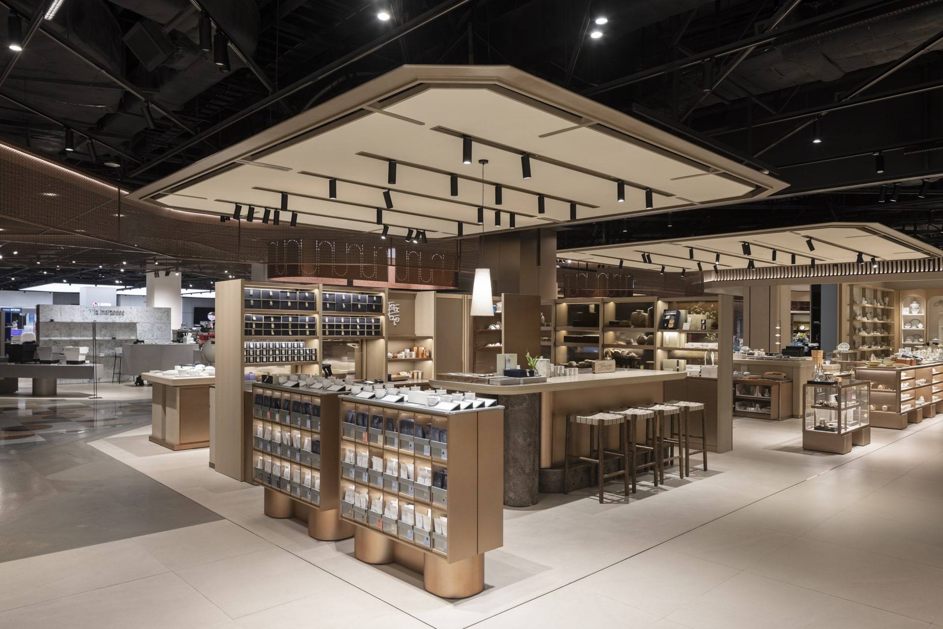 Shinsegae Gangnam-Table&Dishware — interior, 4 of 21