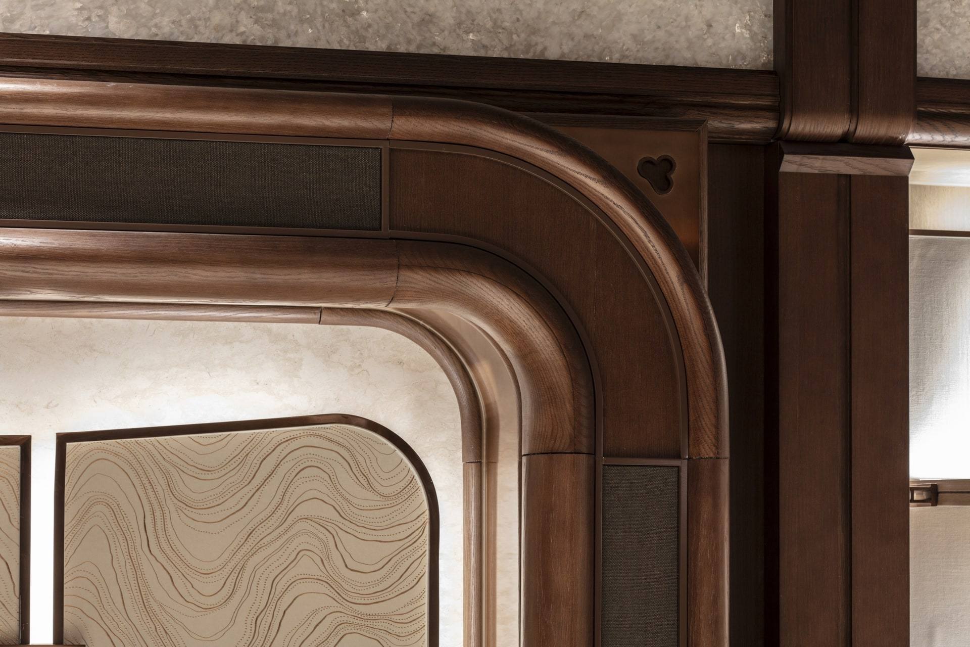 Audiophile — interior, 4 of 15