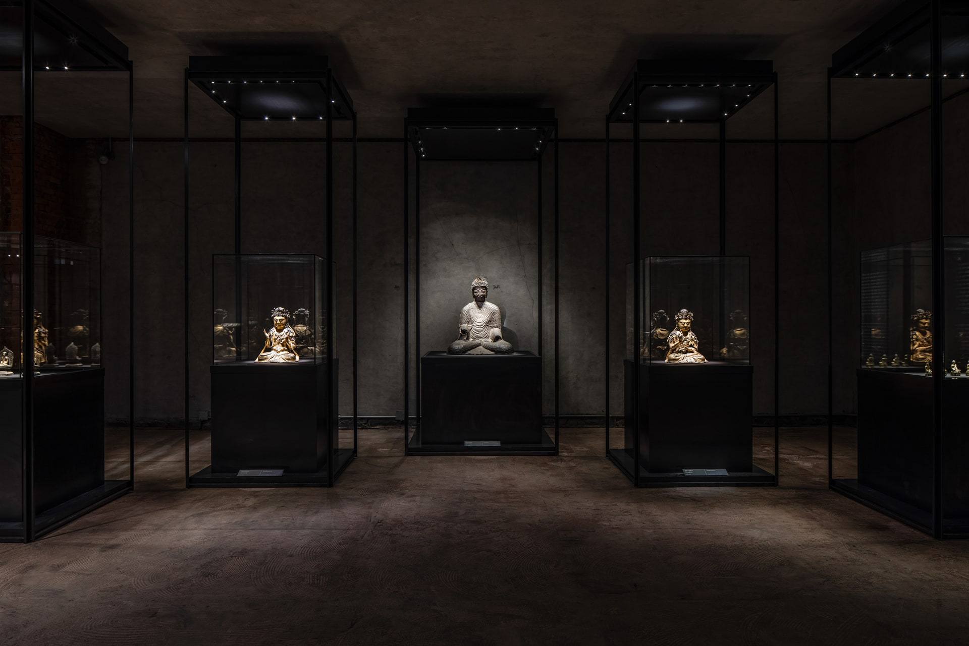 Hoam Exhibition — interior, 4 of 11