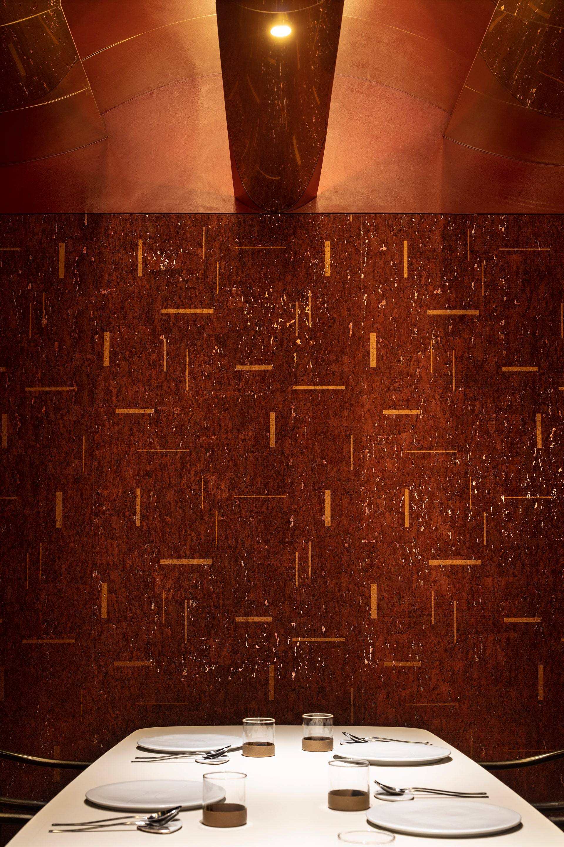 Soigné Redroom — interior, 4 of 11