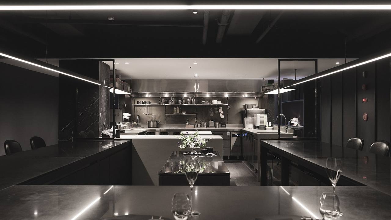 Soigné Seorae — interior, 4 of 11