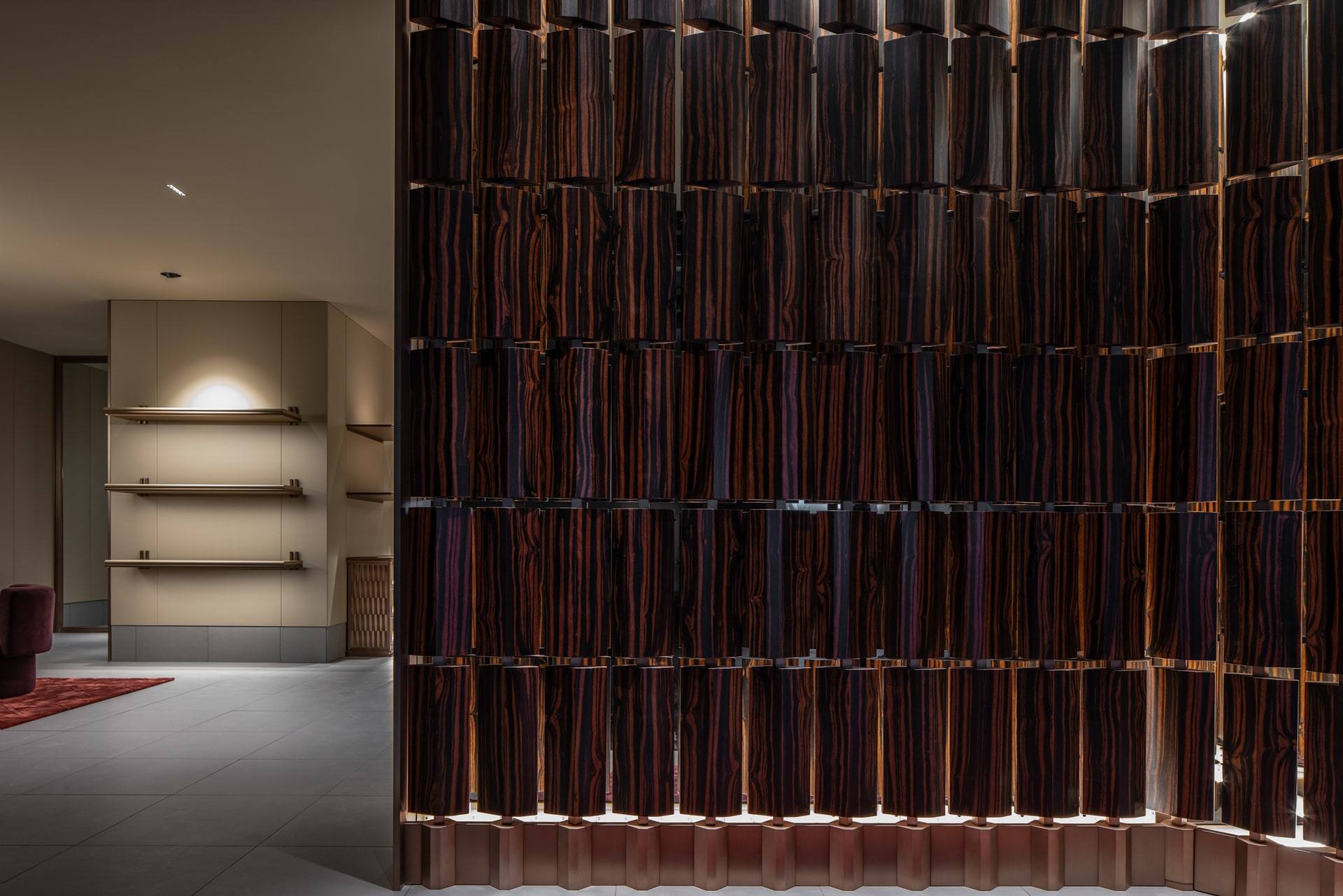 Jons — interior, 4 of 14