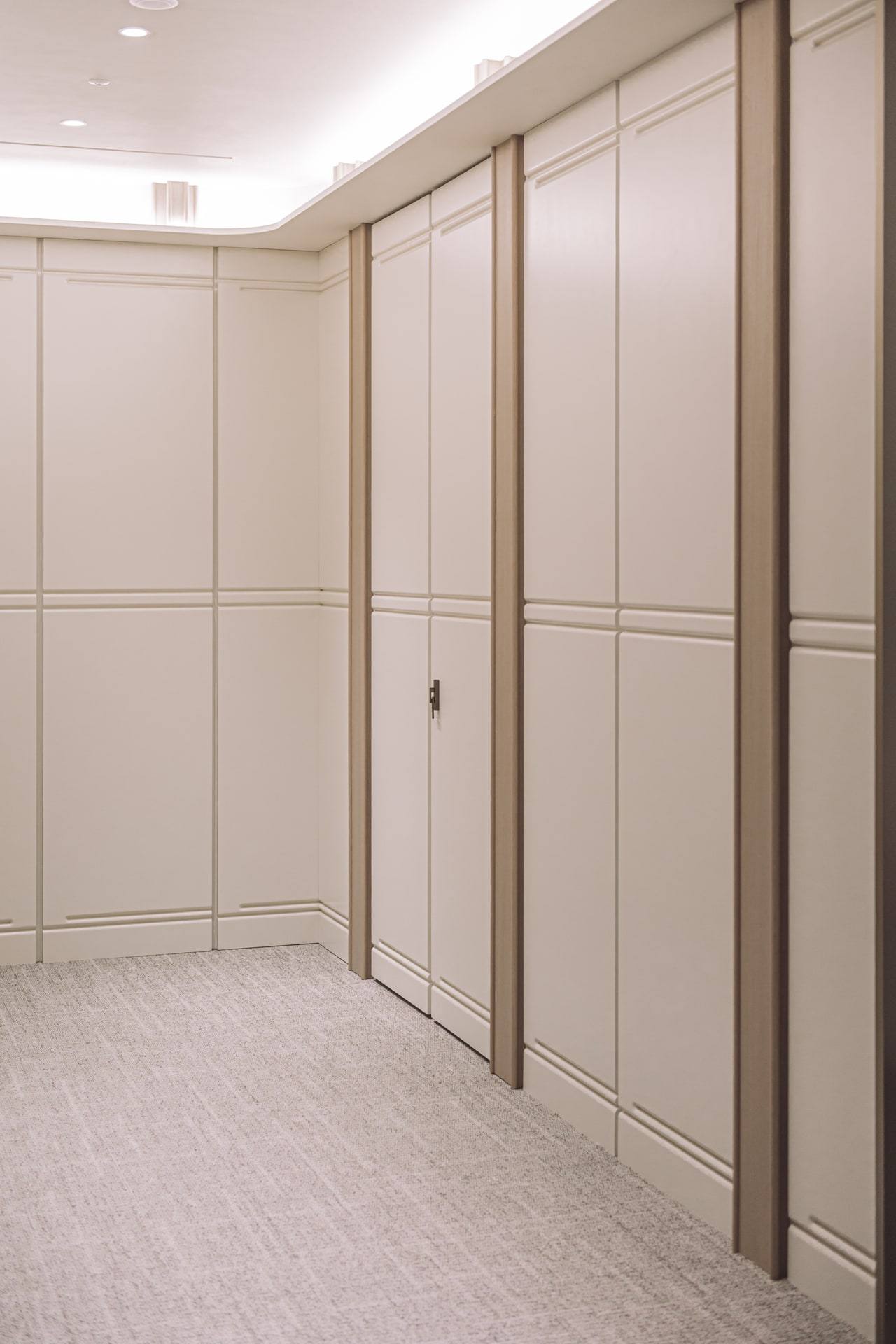 Leeum Conference Room — interior, 4 of 24