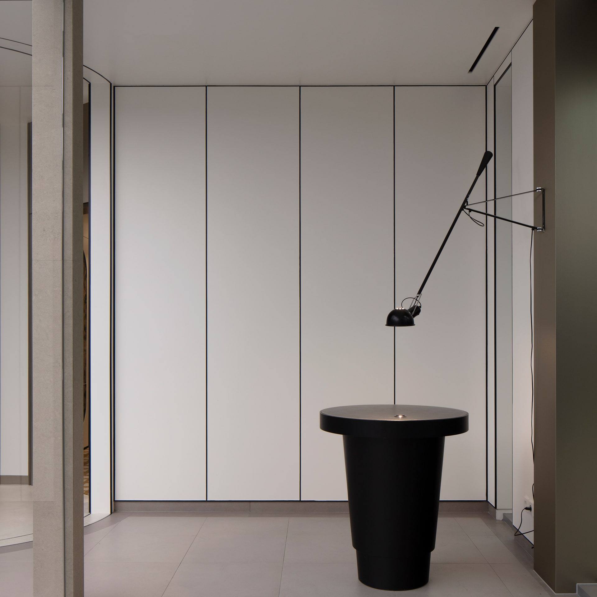 Soigné — interior, 7 of 17