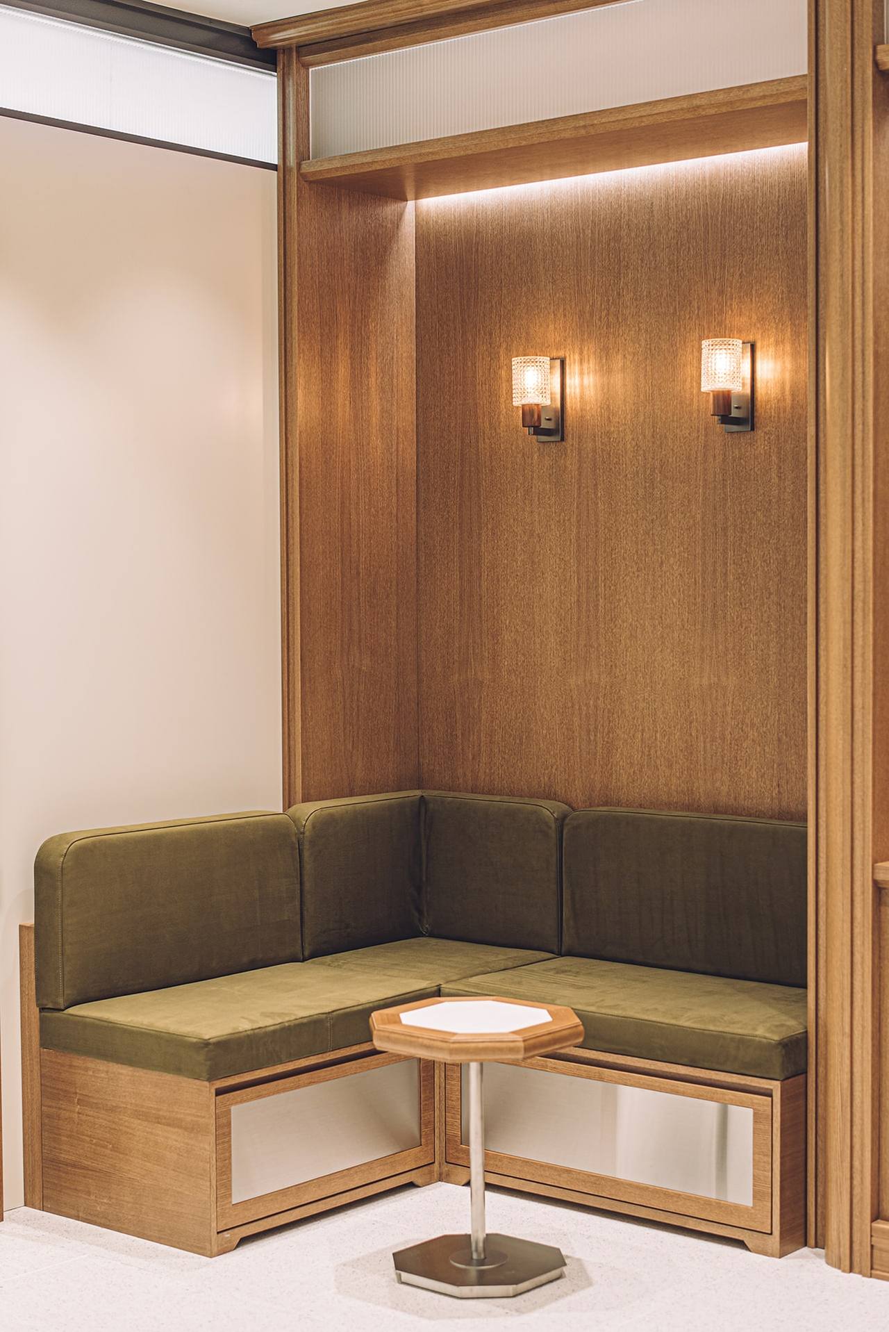 Beanpole Golf — interior, 8 of 23
