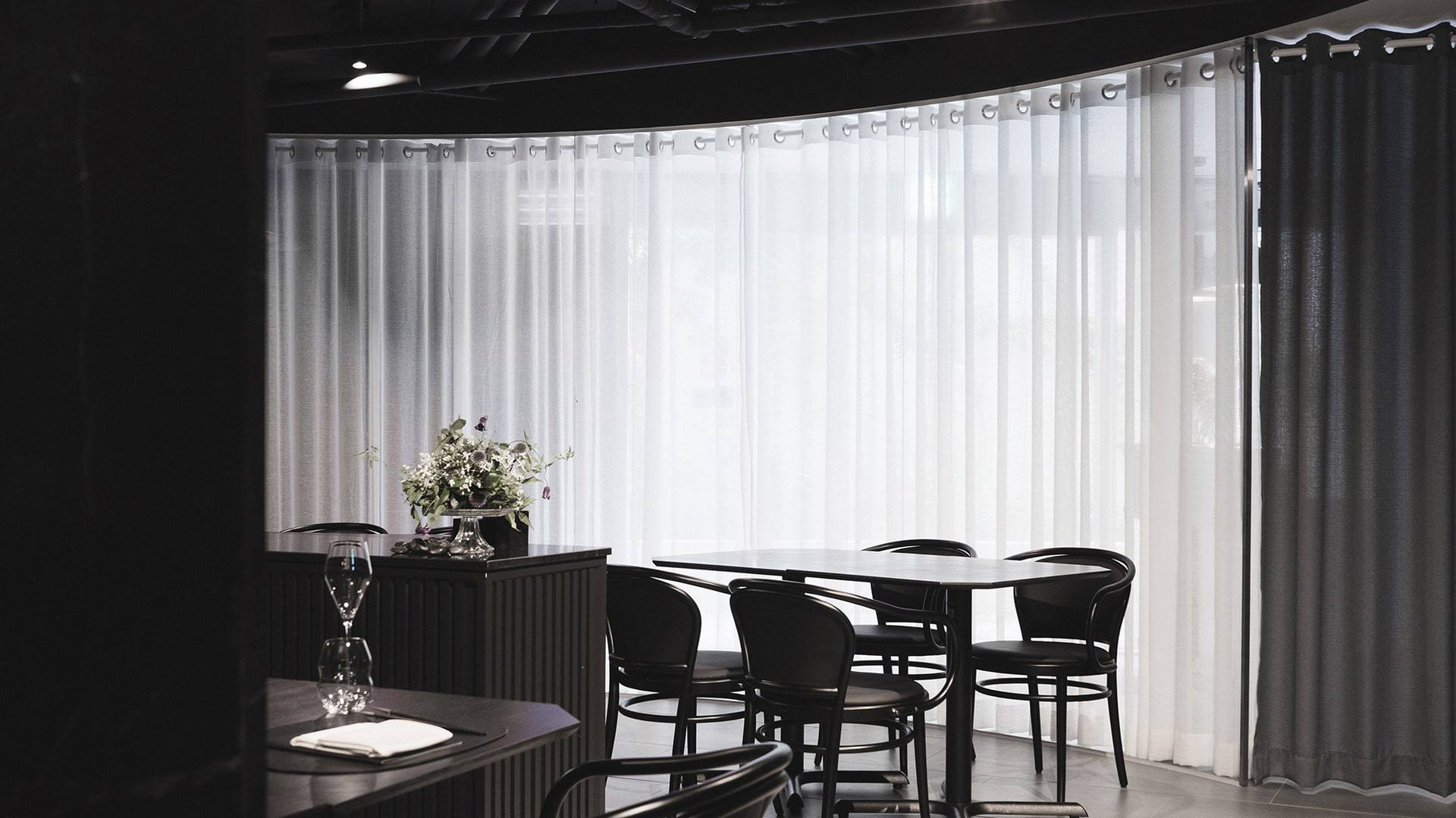 Soigné Seorae — interior, 8 of 11