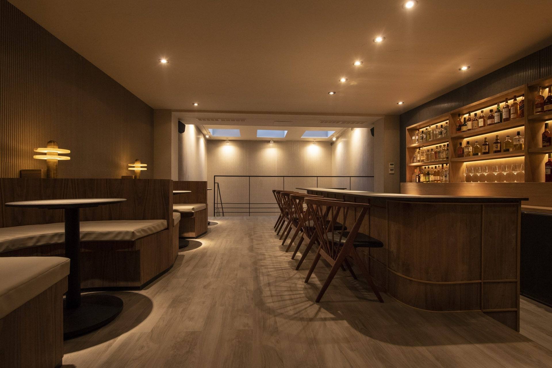 Atomix — interior, 8 of 12