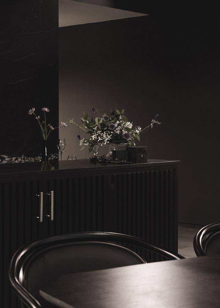 Soigné Seorae — interior, 9 of 11
