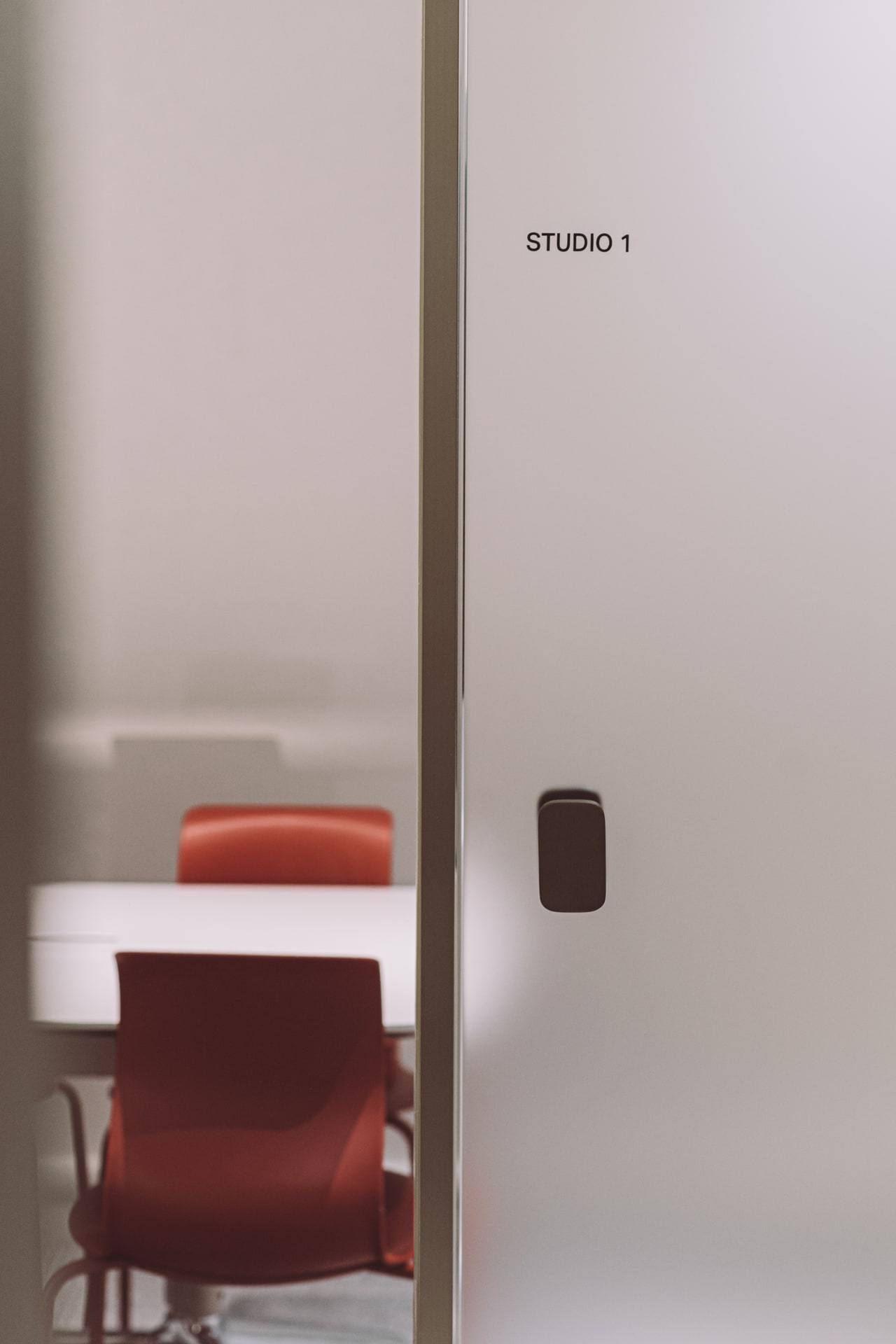 Leeum Conference Room — interior, 10 of 24
