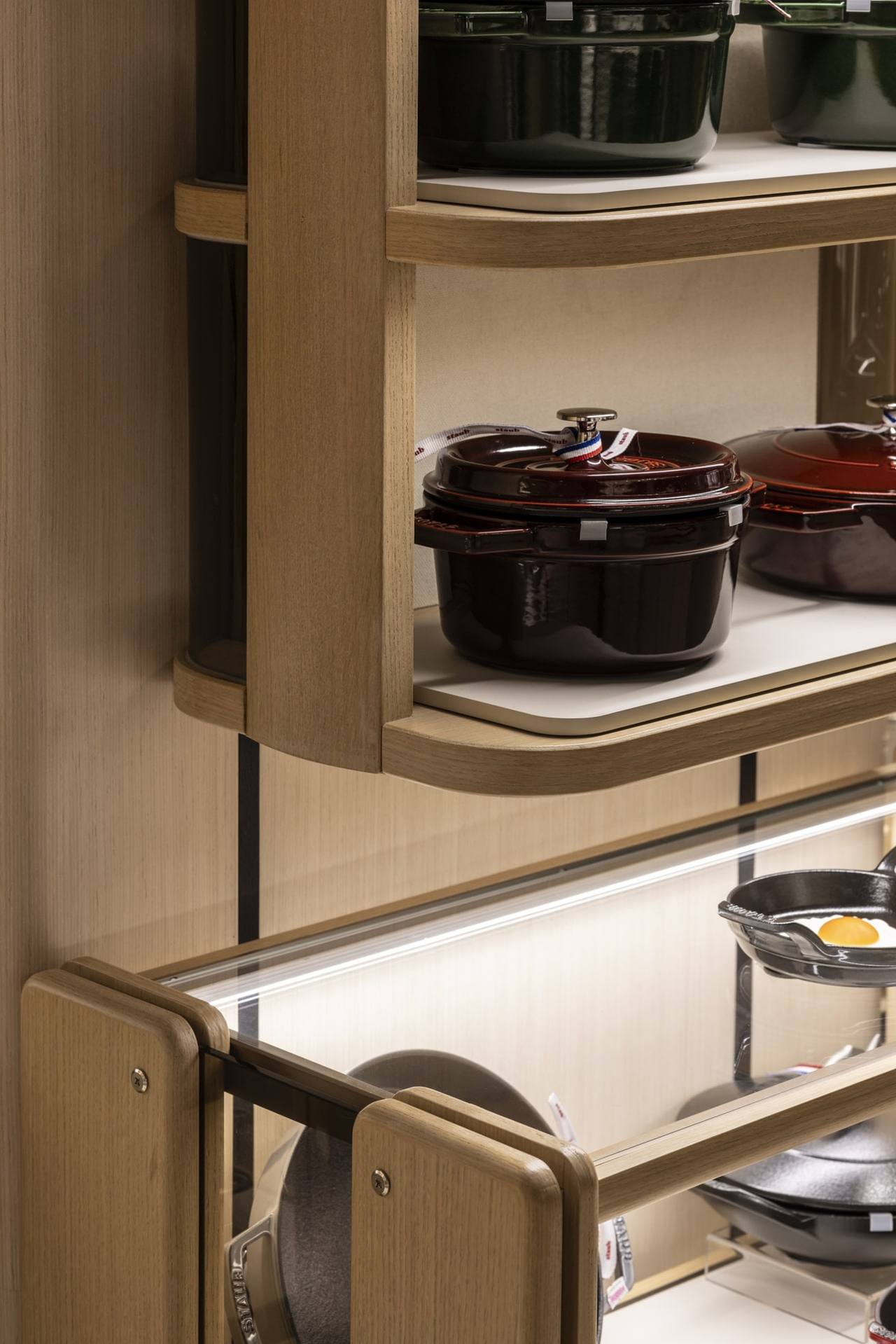 Shinsegae Gangnam-Table&Dishware — interior, 14 of 21