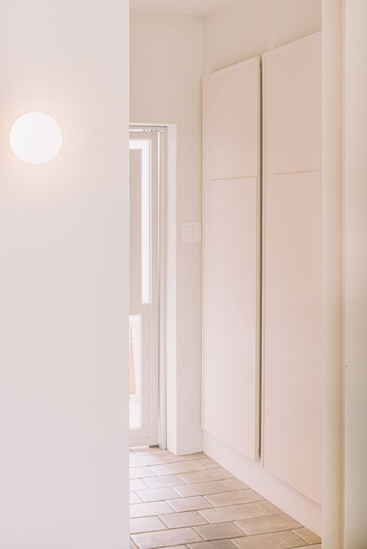 Jaein-Hannam — interior, 13 of 15