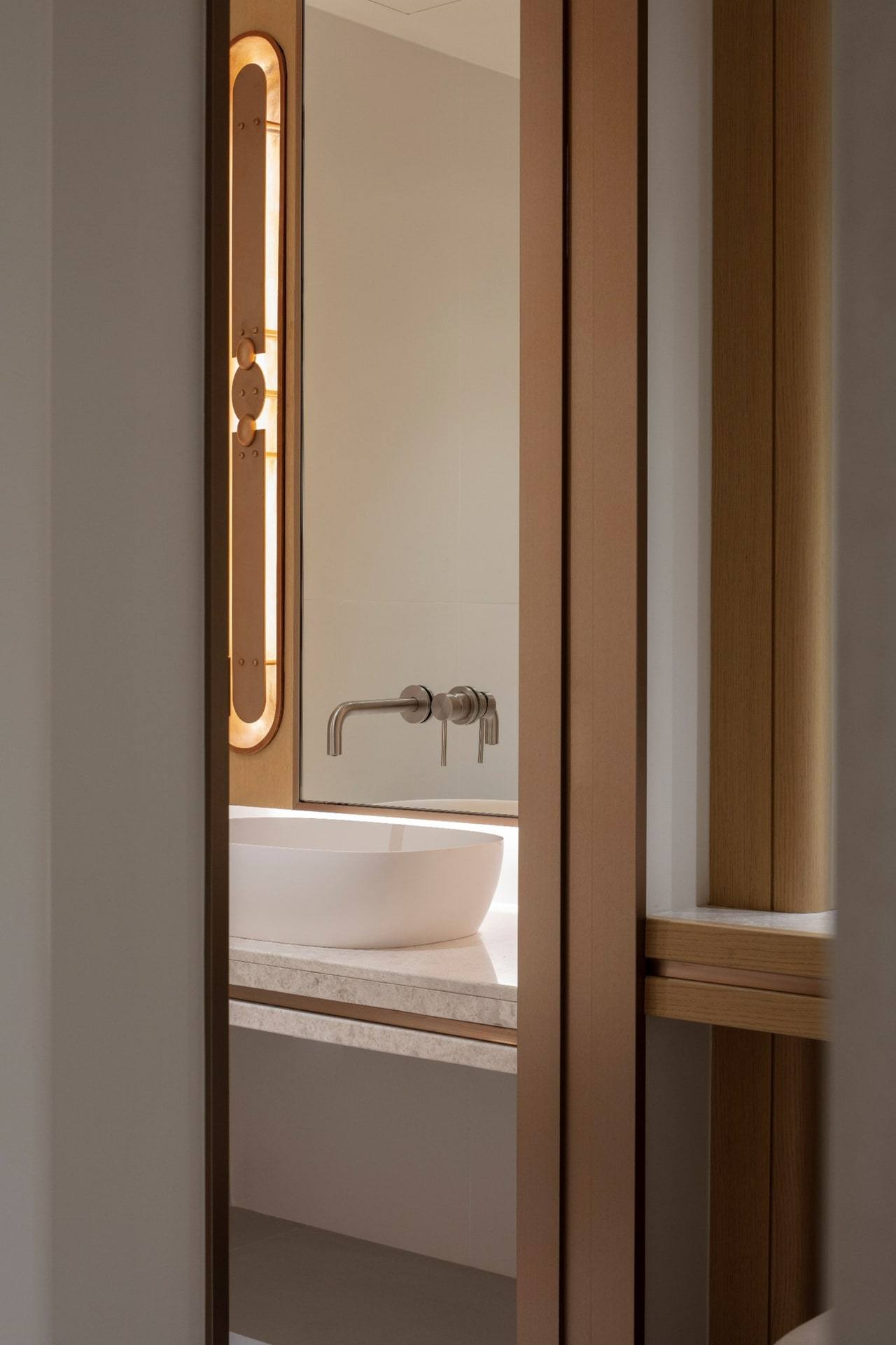 CE Seoul — interior, 16 of 17