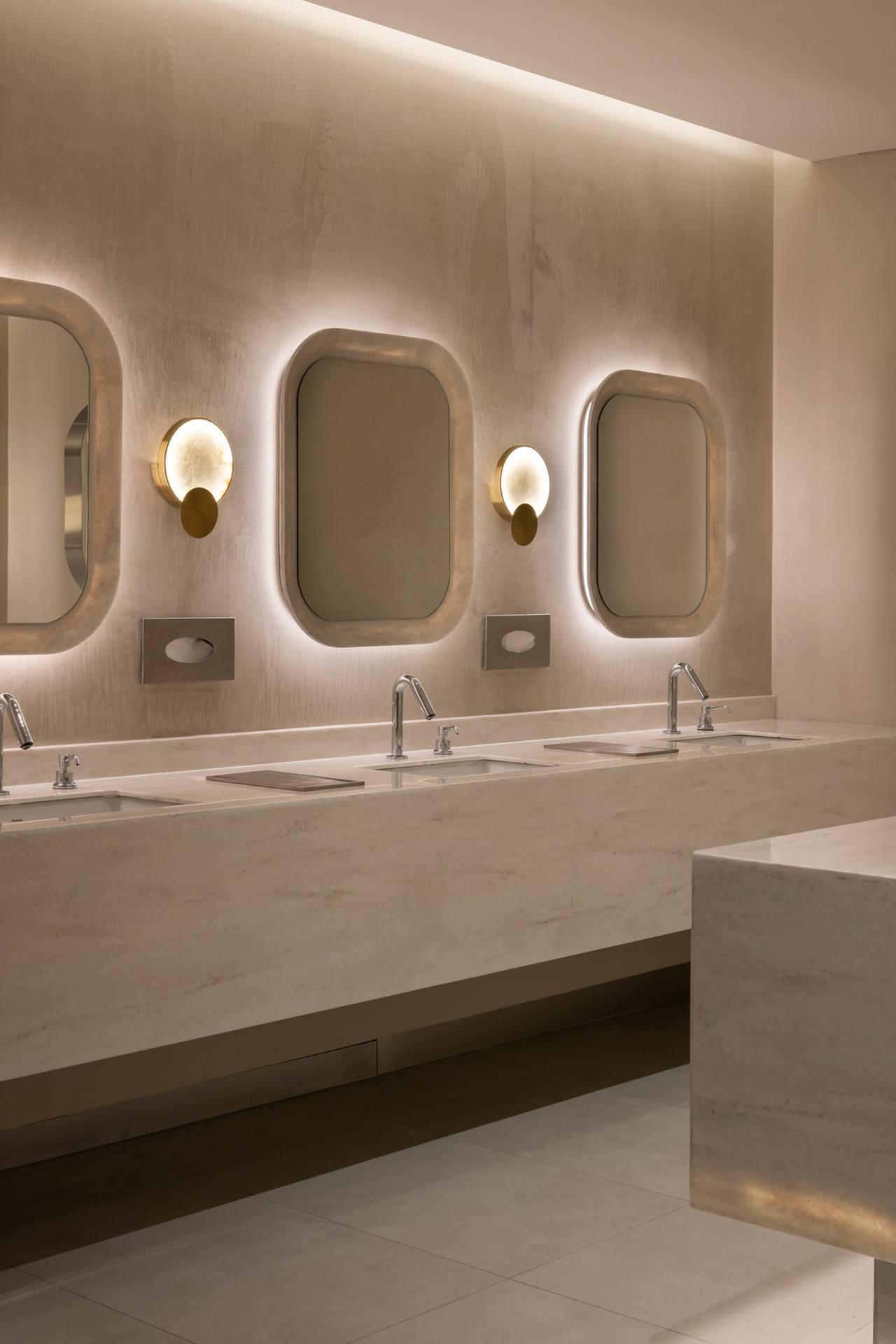 Shinsegae The Main-Luxury Designer — interior, 19 of 20