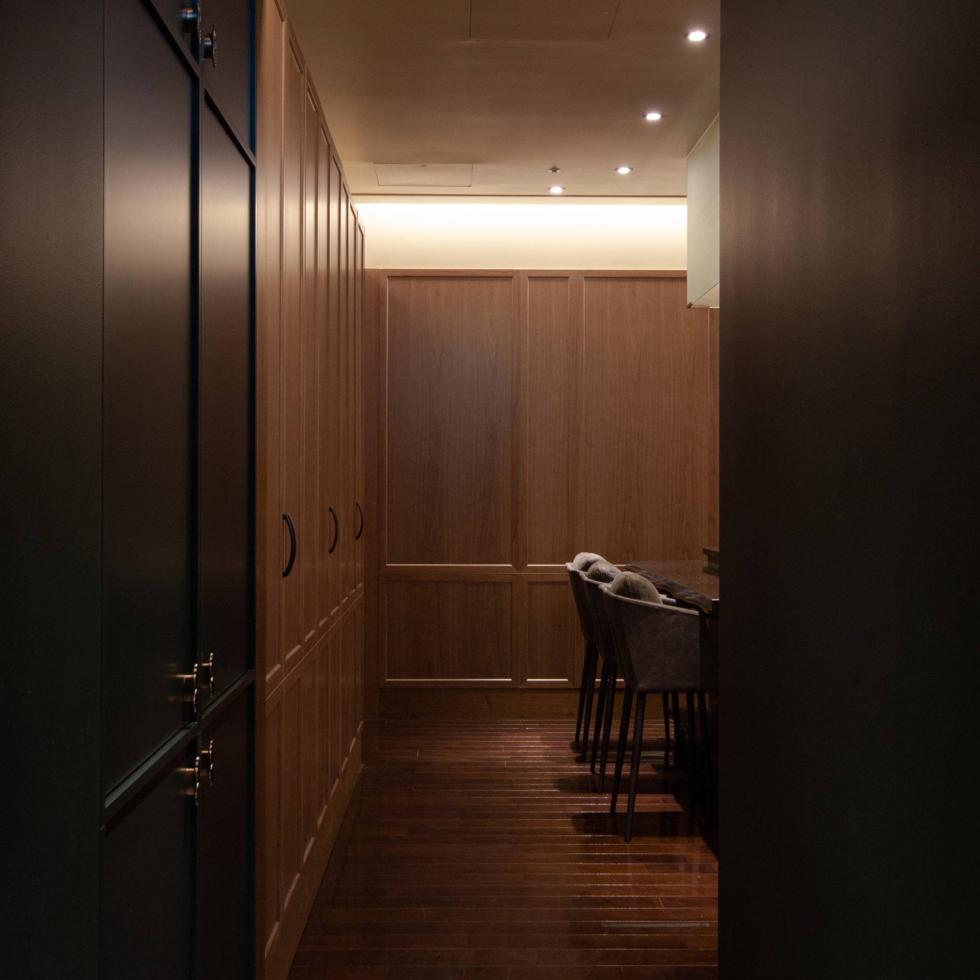 Dear.Wild — interior, 20 of 24