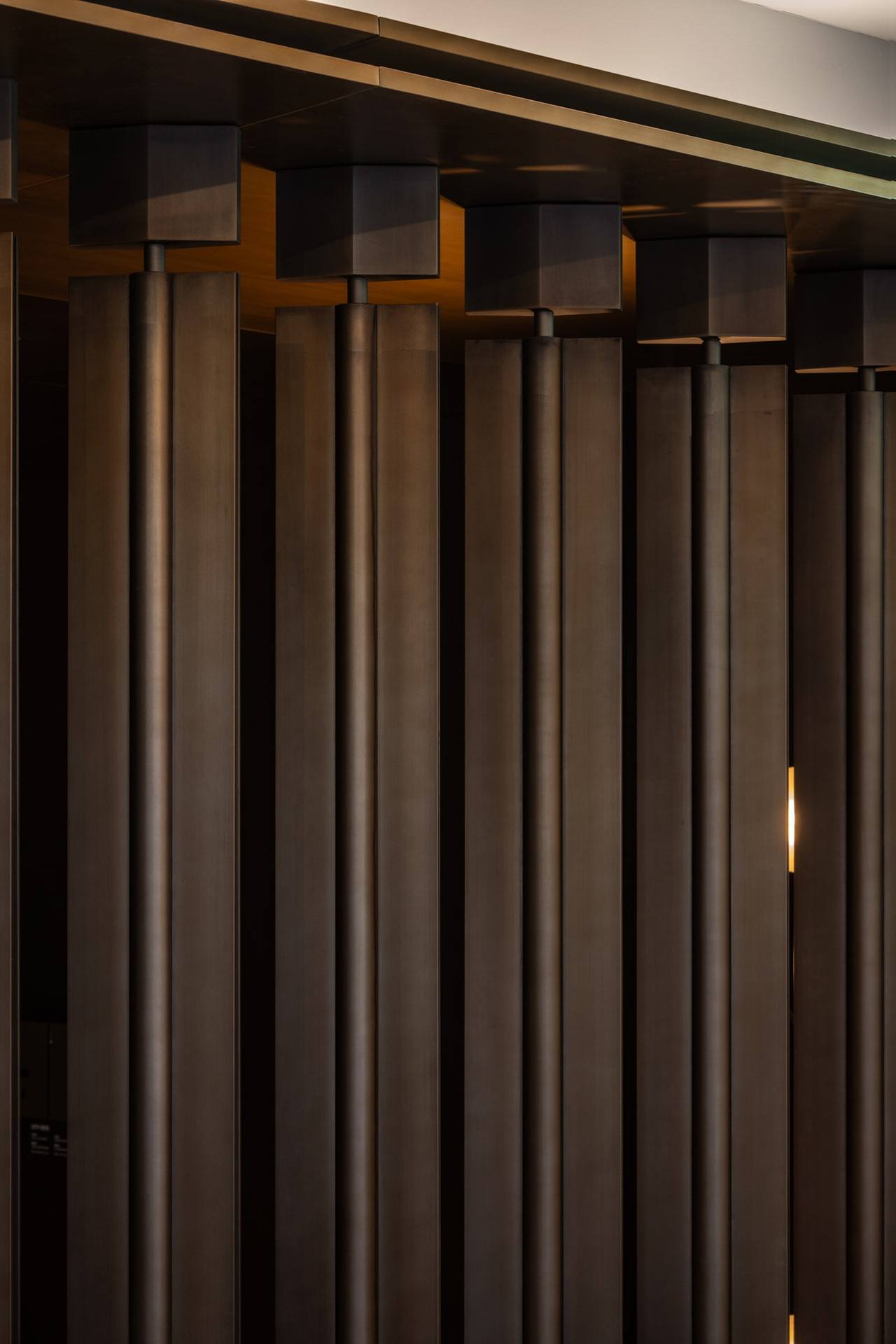 Lotte Avenuel Emerald Lounge — interior, 28 of 30
