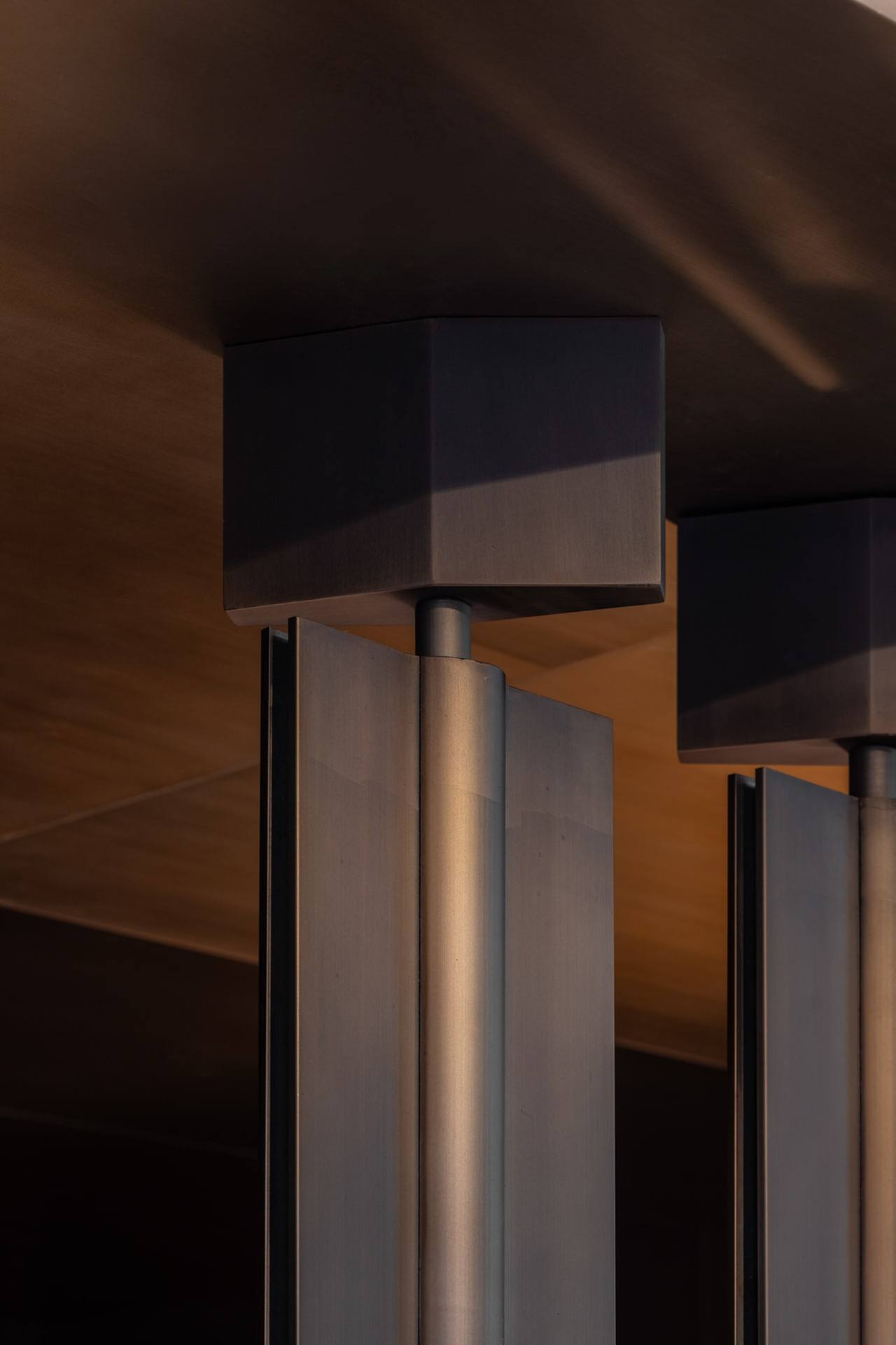 Lotte Avenuel Emerald Lounge — interior, 29 of 30