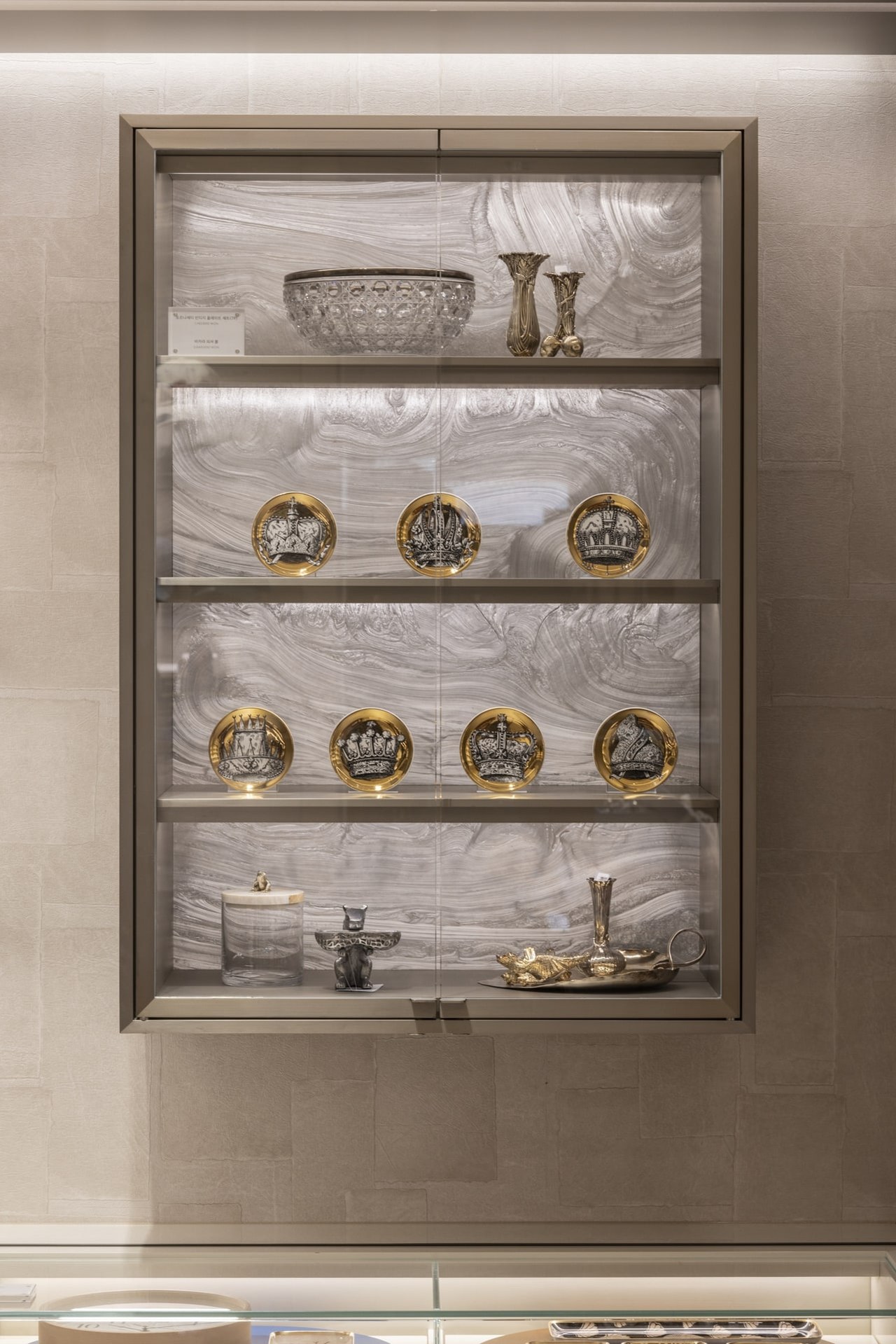 Pishon&Cabinet by Point of View — Furniture & Fixture